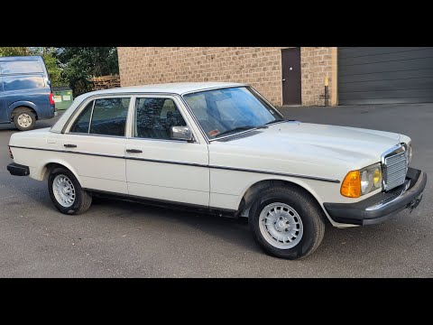 4K Review 1982 Mercedes 300D Walk-around and Test-Drive Video Virtual Test-Drive & Walk-around