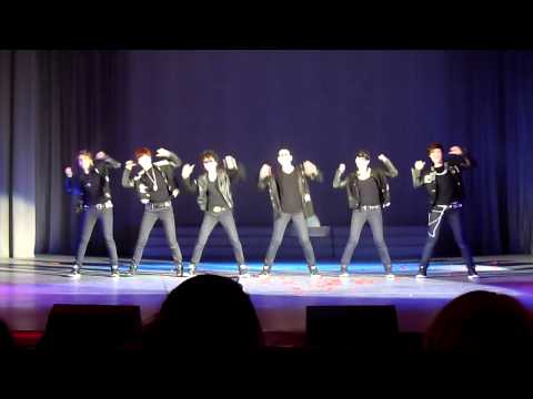 Idolcon 2012. DreamTeam cover TeenTop - Intro + Crazy