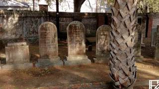 Spooky 18th century cemetery, amazing tombs and headstones.