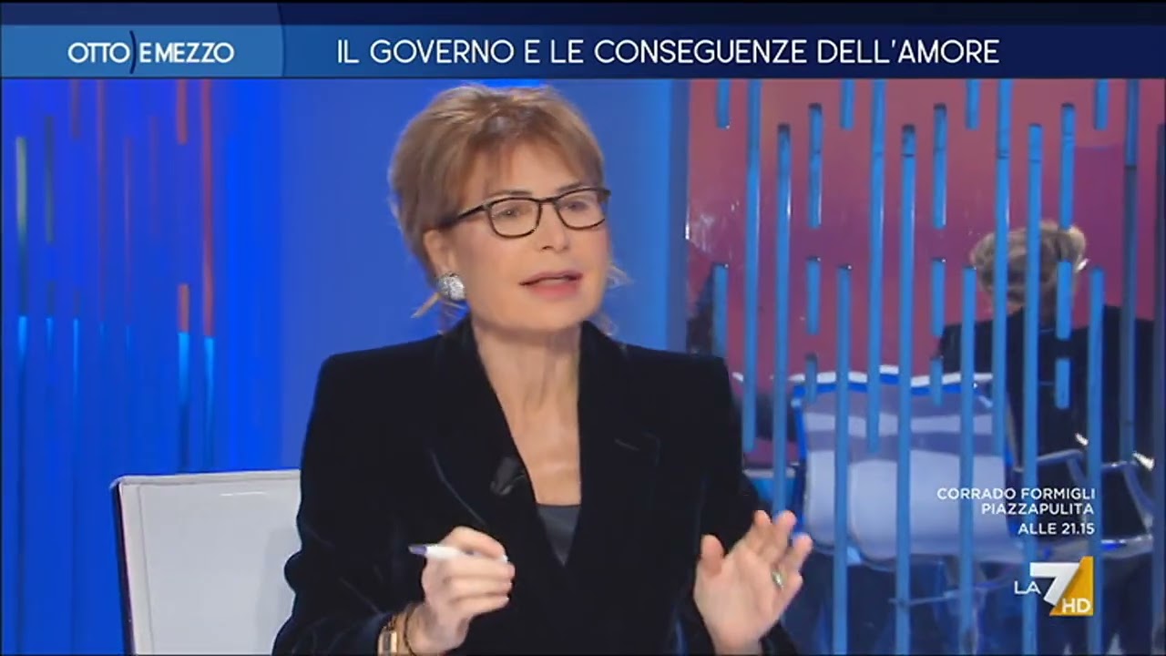 Referendum, Renzi: “Non dirò cosa ho votato”, Gruber incalza: “E allora perché chiede ...