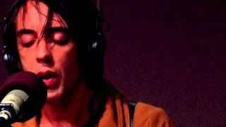 Divine Fits - Would That Not Be Nice (Live on Sound Opinions)