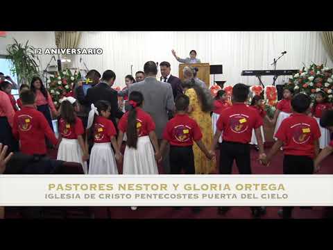 Pastores Nestor y Gloria Ortega de la Iglesia de Cristo Pentecostes Puerta del Cielo