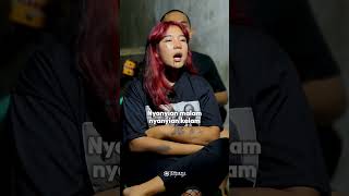 Download lagu Aku yang malang mp3