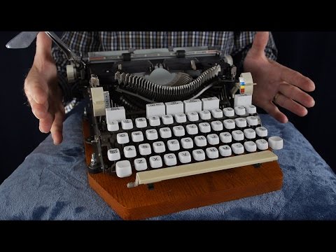 Typewriter Video Series - Episode 58: The Nekkid-Riter