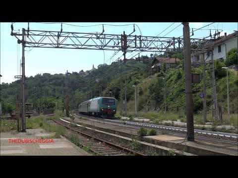 IL SALUTO DEL TRENO REGIONALE A MIGNANEGO. (GE) SAB. 12 - 6 - 2021.