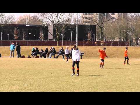 6 april 2013 VV De Meern E5 - VV De Meern E7 com 10-1 Doelpunt Sem, assist Gijs