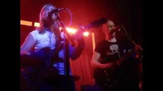 The Vaselines - Dying For It (Live @ Hoxton Square Bar &amp; Kitchen, London, 01/10/14)