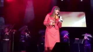 Yolanda Del Río- Con Golpes De Pecho