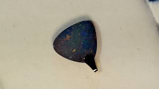 m15766 Australia Opal 18k gold necklace