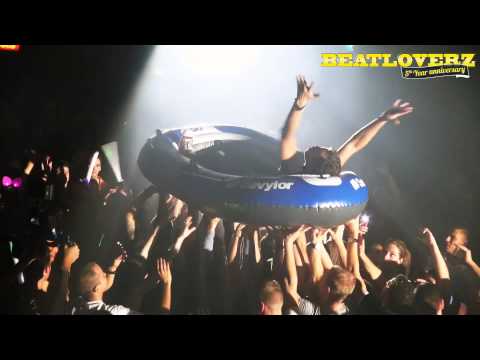 Crowdsurfing Quintino @ Beatloverz 2013
