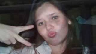 SHE&#39;S SINGLE AGAIN