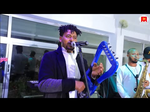 ሰለሞን ተስፋይ እምቢ ኣይሰምዕን'የ Solomon Tesfay embi aysemenye "Enqaesey' New Music Tigringna Wedding program