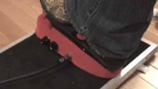 Video thumbnail for Foxx Foot Phaser guitar effect pedal demo by gearmanndude