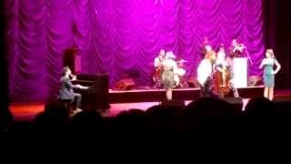Scott Bradlee&#39;s Postmodern Jukebox - Stacy&#39;s Mom (ft Casey Abrams)