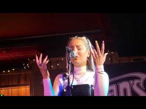 USA - Sophie Doyle Ryder ( Live In Whelan's)