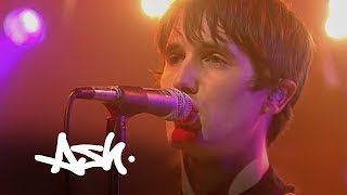 Ash - Burn Baby Burn (Lyrics)