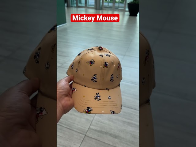 Vídeo relacionado con Baynetin Gorra de béisbol para Hombre,Unisex Algodón Ajustable de 6 Paneles Casual Deportes de Sombrero, 3D Carta Smiling Bordado Moda Gorro (Negro)