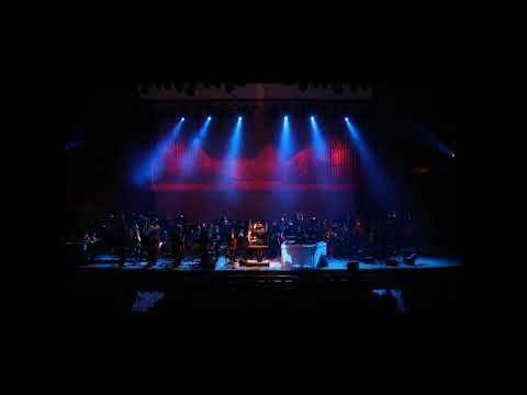 Tonći Huljić, Zagrebačka filharmonija i najveći hitovi filmske glazbe u prepunom Lisinskom