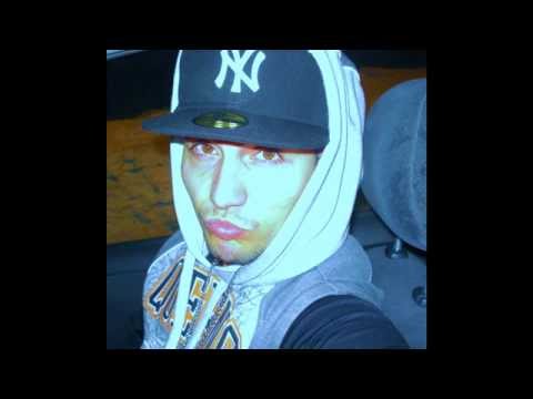 Karl ft Broy @  Uomo