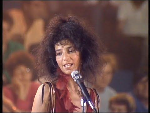 Teresa De Sio - Scura (Saint Vincent Estate 1985 - stereo)