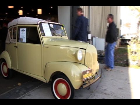 Thumbnail for Crosley 1942 at auction
