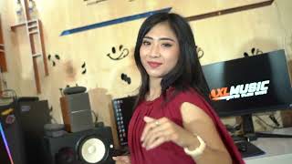 Download lagu DJ JEDAG JEDUG TERBARU YG KALIAN CARI CARI - BASS BIKIN GELENG GELENG mp3 Download lagu DJ JEDAG JEDUG TERBARU YG KALIAN CARI CARI - BASS BIKIN GELENG GELENG mp3