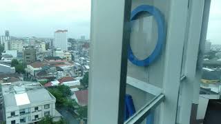 Review Hotel Bintang 4 - Menikmati Layanan Hotel ASTON Makassar bersama Bima Put