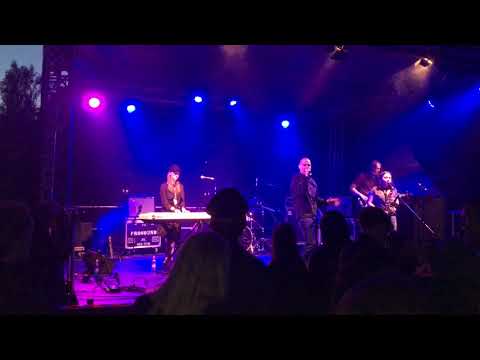 Arturs Skutelis un Tvērumi - Kaut kādas dienas (@ Pagalmfests 2017)