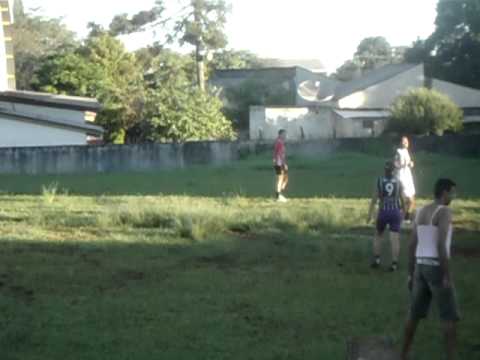 futebol diferente na arena do robinho em londrina
