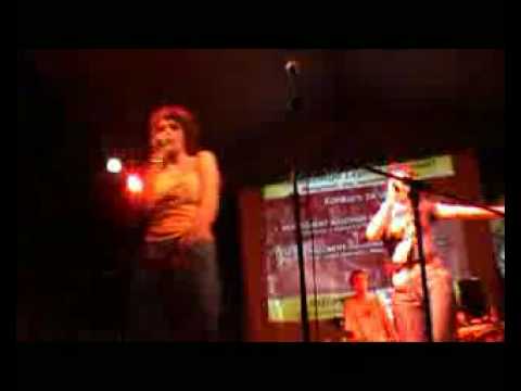 bitcharke na travi live @ exit festival 2005 SERBIAN RAP!!!