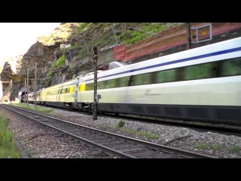 IL TRANSITO DELL' ETR 470. FS. : FAIDO (CH) 1 - 6 - 2014.