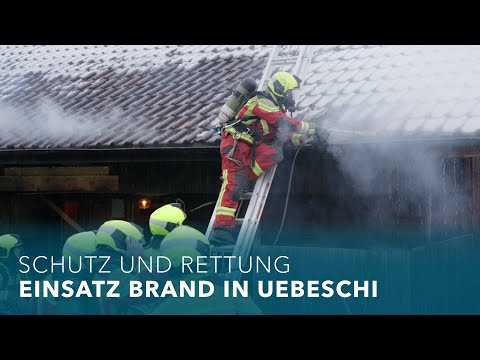 Schutz und Rettung Thun: Einsatz bei einem Brand in Uebeschi und «Beinahe-Einsatz» der Ölwehr