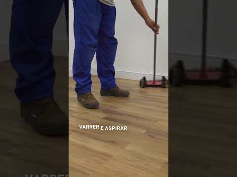 Como limpar piso vinílico
