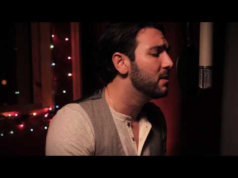 Ron Pope | Fireflies (Live from Flux Studios in NY)
