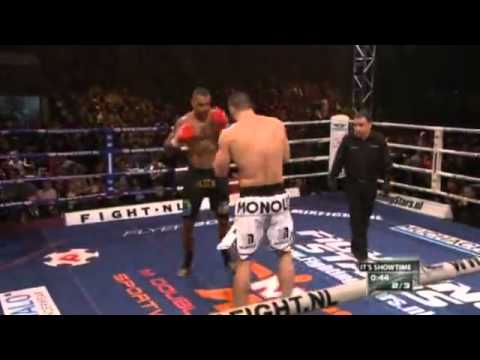 Daniel Ghita vs Hesdy Gerges 6-3-2011