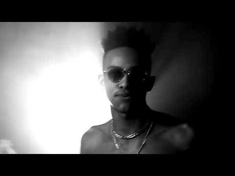 Mau OG - Level UP (VIDEO SESSION)