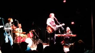 Hard out here Hayes Carll