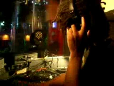 Moussa Clarke @ Neon Club, Kirov, Russia Feb 09 - 3 of 6