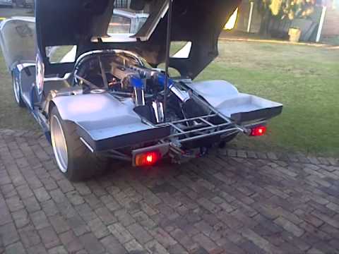 Bailey re-creation Porsche 917 V10  engine start up cold!