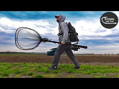 MINIMALIST Carp Fishing Setup! (USA Wild Carp)