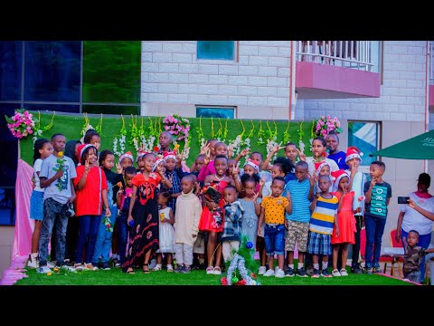 Abana twishime by Izere Louange Ora