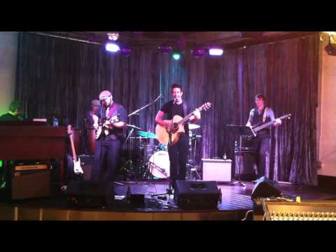 Steve Lester - How It Feels (Live at Two Old Hippies)