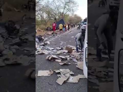 Un fuerte accidente de tránsito se registró en la vía Las Palmas, cerca de #Natagaima, #Tolima