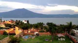 preview picture of video 'Landscape San Juan Cosala, Jalisco, México'