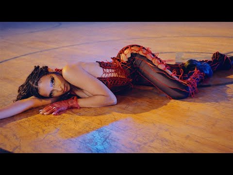 Tinashe - Bouncin [Official Music Video]