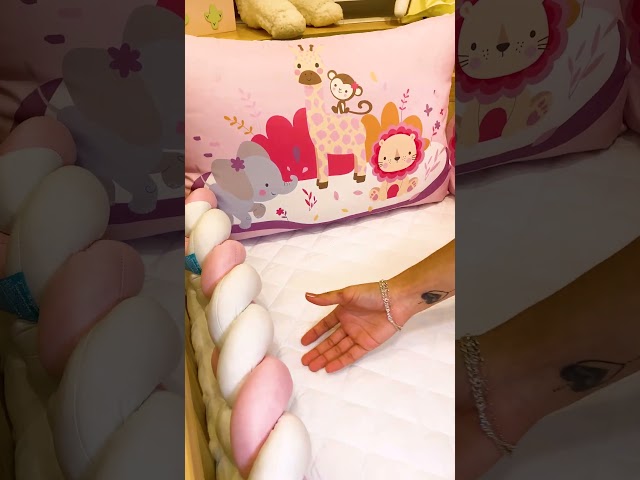 KIT BERÇO SELVA BABY ROSA | Grão de Gente #graodegente #enxovaldebebe #hellokitty