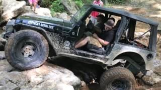 Jeep TJ on widow maker trail near Slade KY