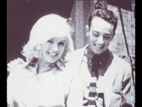 RARE  !   Marilyn Monroe & James Haspiel - Candids On " The Misfits  '' Set 1960