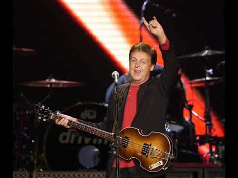 Paul McCartney - Maggie Mae (Live)