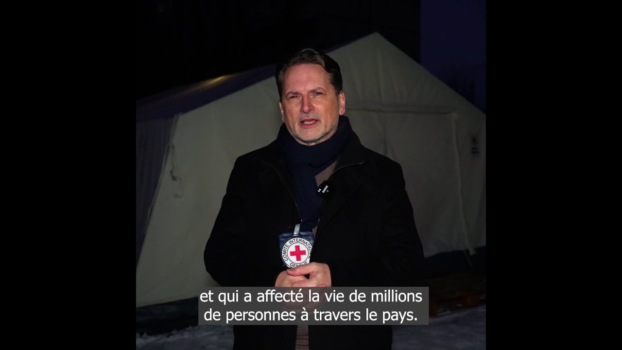Ukraine | Froid et coupures : Le directeur général du CICR avec la Croix-Rouge ukrainienne